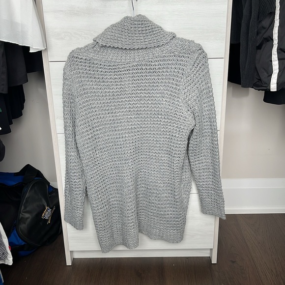Rain + Rose Grey Sweater Size XL - Picture 2 of 2